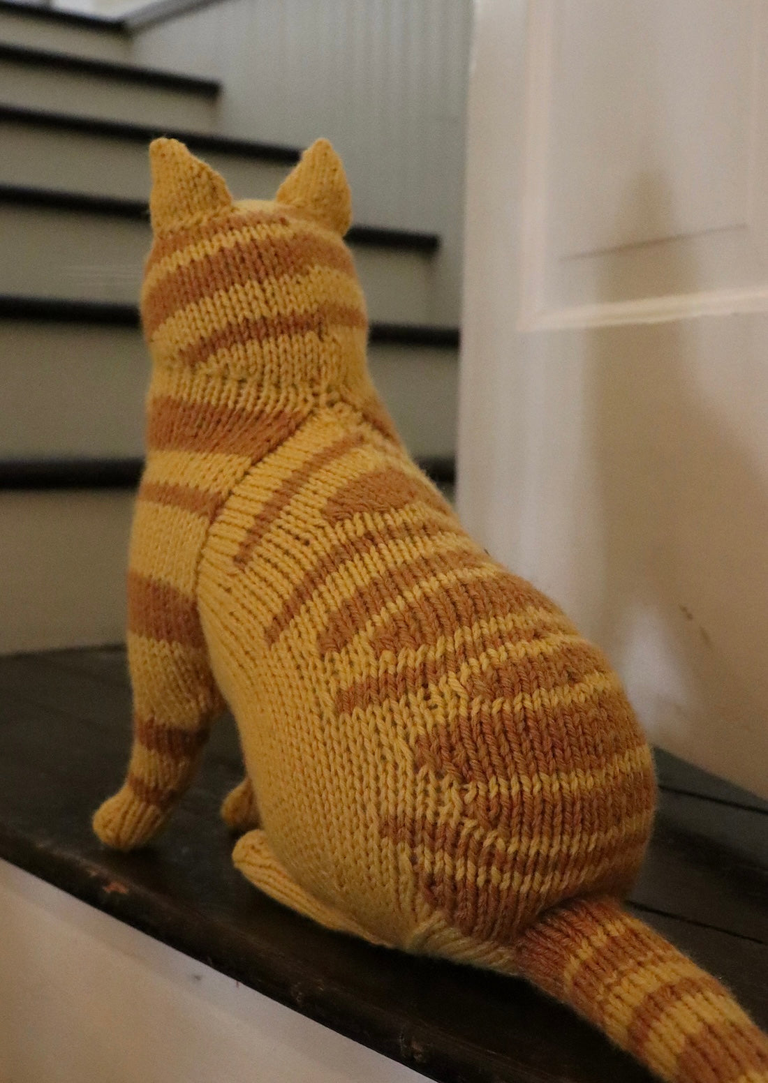 Victorian Housecats to Knit – Yarnology