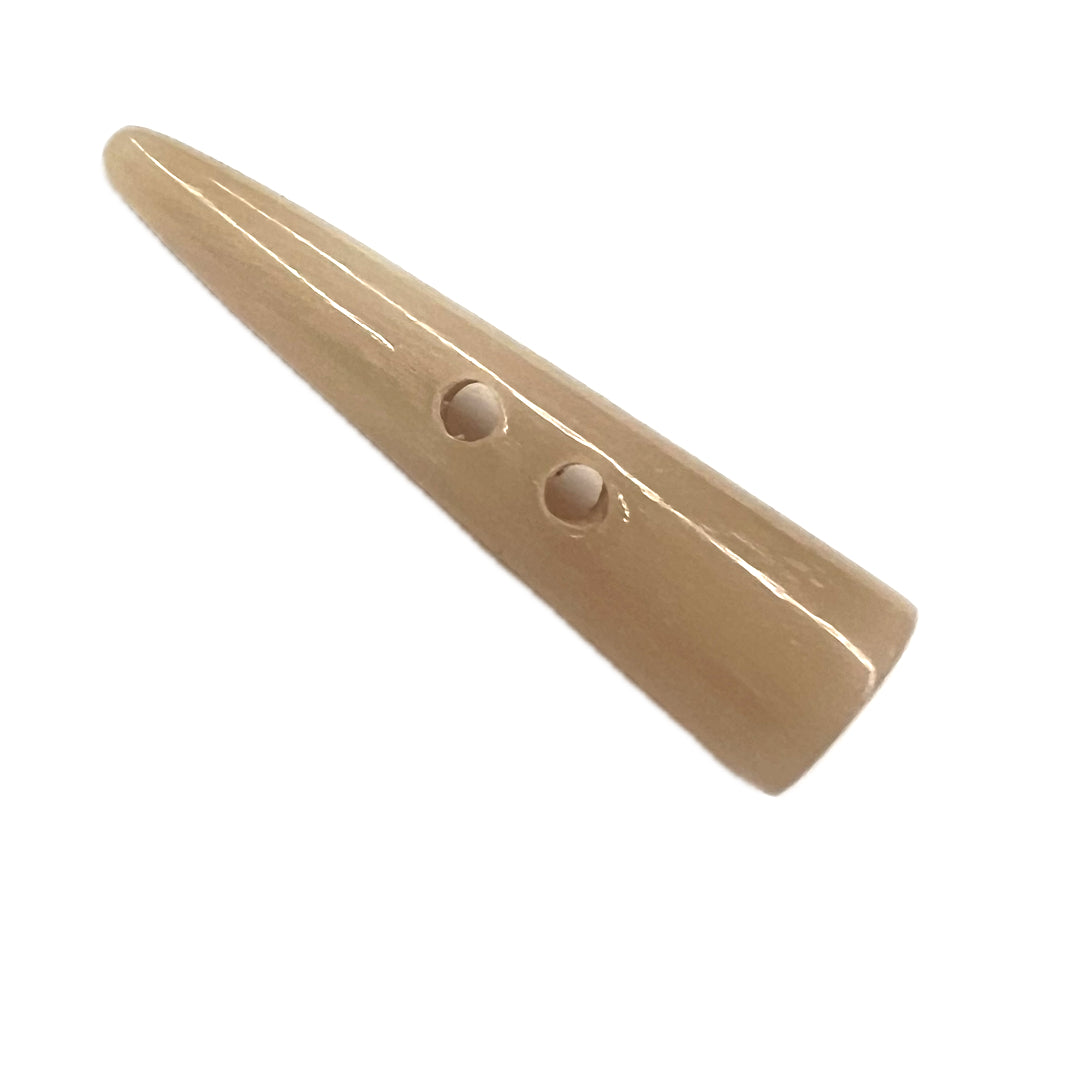 horn button with 2 holes.