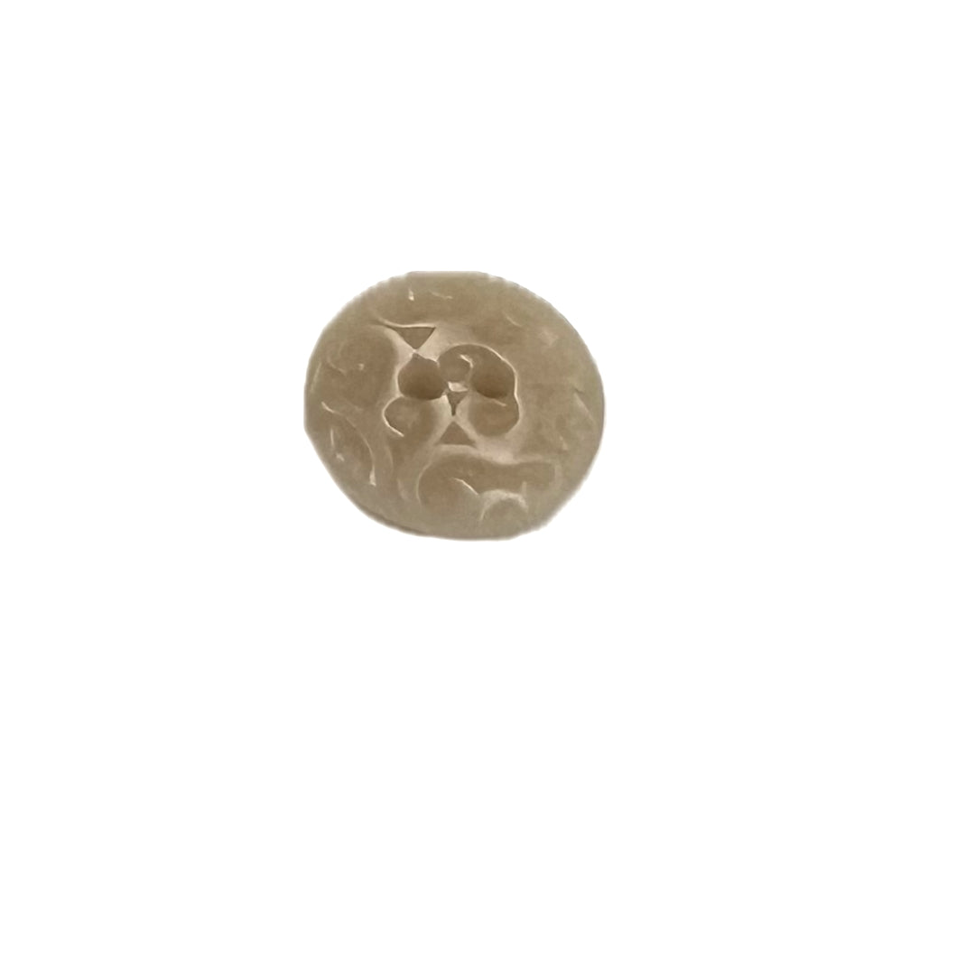 2 holed round button.