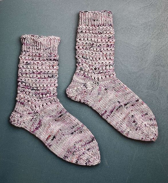 Knit 2 Socks in 1