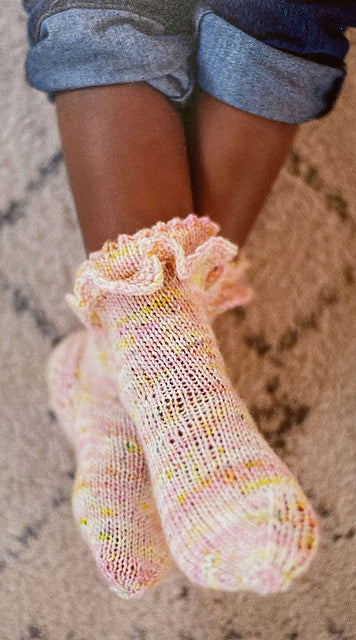 Knit 2 Socks in 1